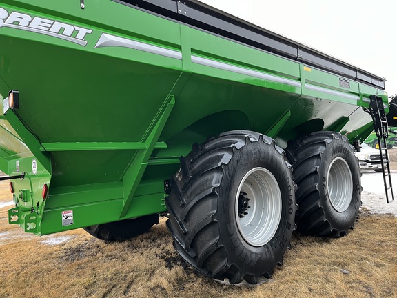 2023 Brent 2098 Grain Cart