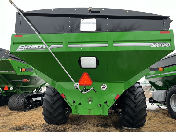 2023 Brent 2098 Grain Cart