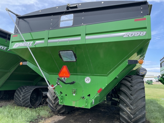 2023 Brent 2098 Grain Cart