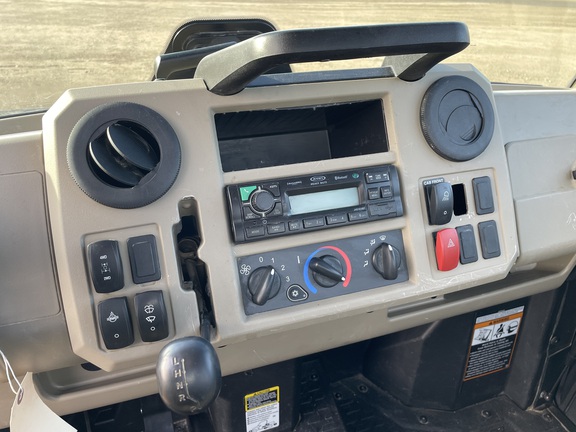 2023 John Deere XUV 835R ATV