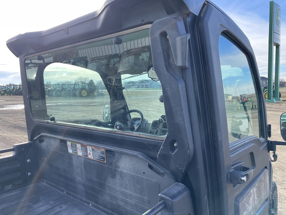 2023 John Deere XUV 835R ATV