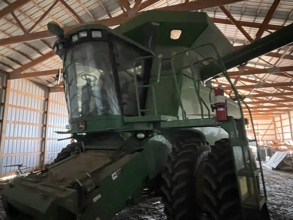 2004 John Deere 9660 STS Combine