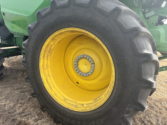 2025 John Deere S7 700 Combine