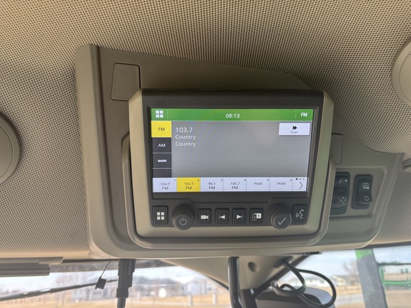 2025 John Deere S7 700 Combine