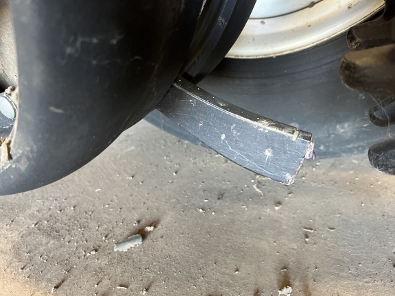 2019 AGCO White 9824 Planter