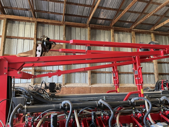 2019 AGCO White 9824 Planter