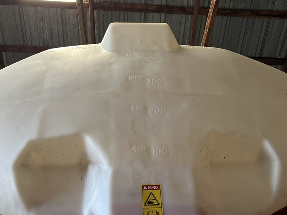 2019 AGCO White 9824 Planter