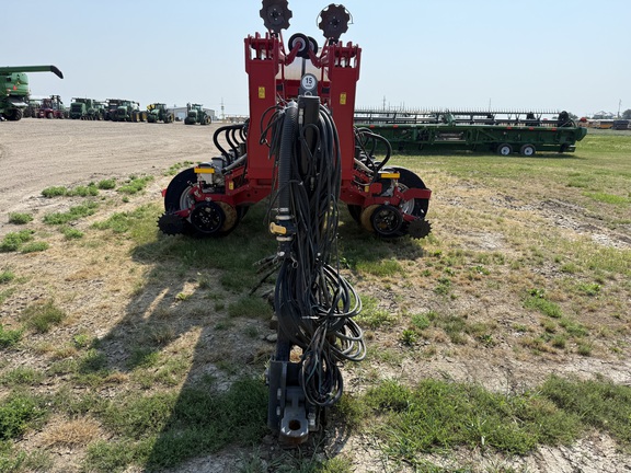 2019 AGCO White 9824 Planter