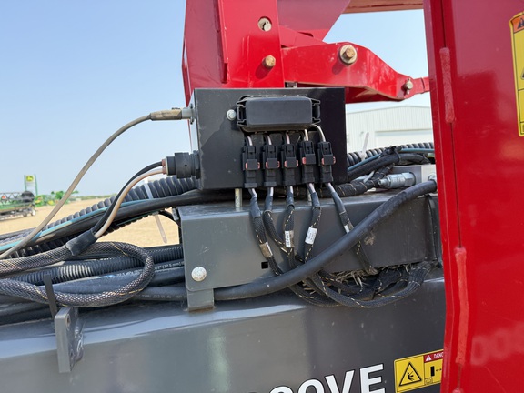 2019 AGCO White 9824 Planter