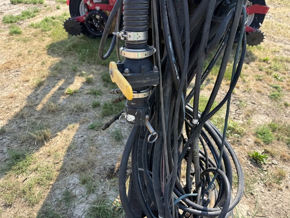 2019 AGCO White 9824 Planter