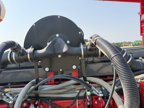 2019 AGCO White 9824 Planter