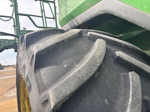 2025 John Deere S7 700 Combine