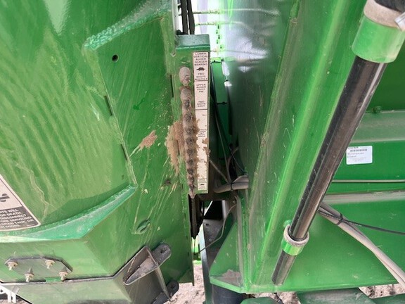 2022 Brent 2096 Grain Cart