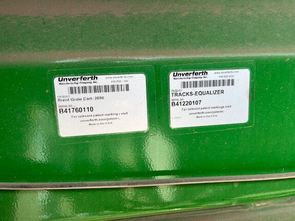 2022 Brent 2096 Grain Cart