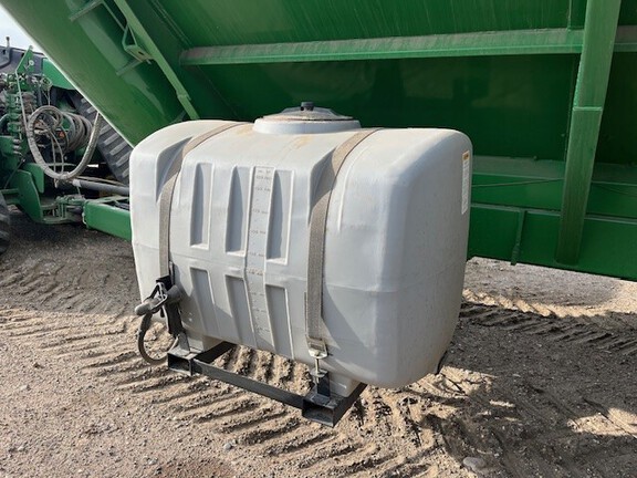 2022 Brent 2096 Grain Cart