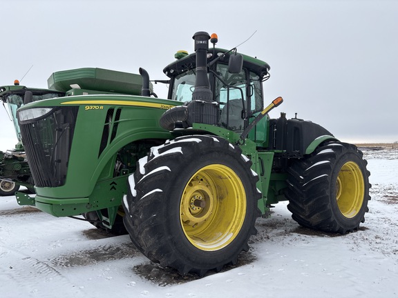 2017 John Deere 9370R Tractor 4WD