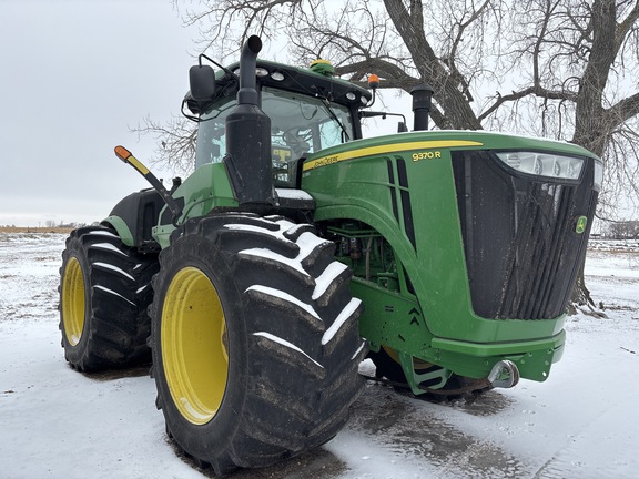 2017 John Deere 9370R Tractor 4WD