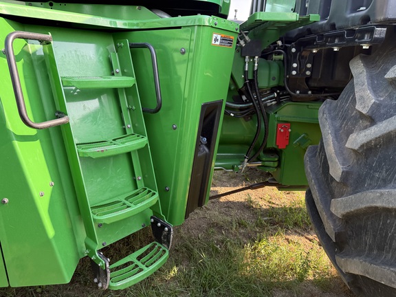 2017 John Deere 9370R Tractor 4WD