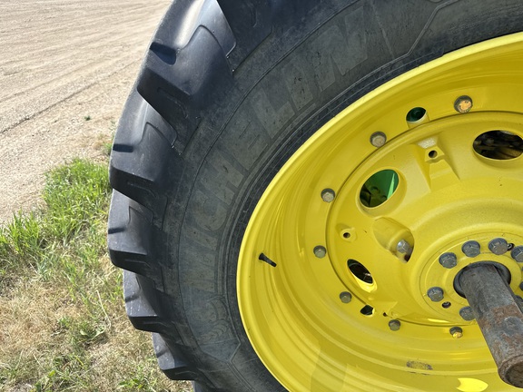 2022 John Deere 6175R Tractor