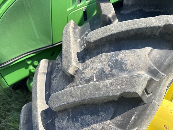 2022 John Deere 6175R Tractor