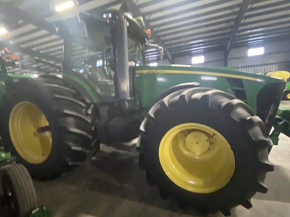 2010 John Deere 8320R Tractor