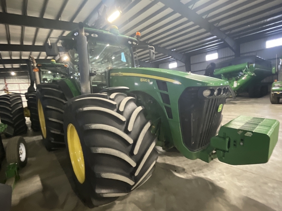 2010 John Deere 8320R Tractor
