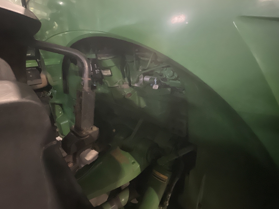 2010 John Deere 8320R Tractor