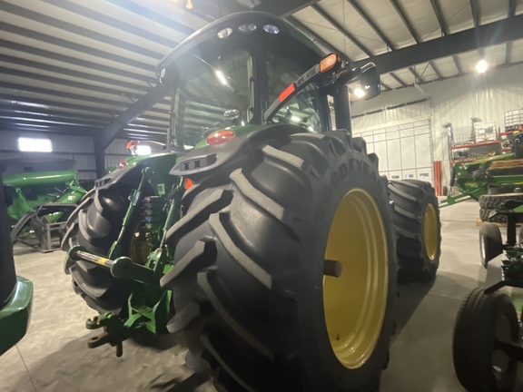 2010 John Deere 8320R Tractor