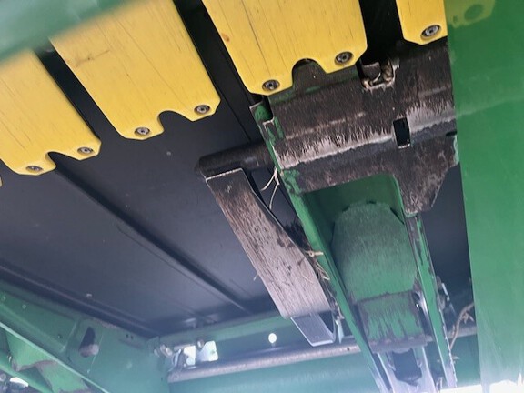 2018 John Deere 645FD Header Combine