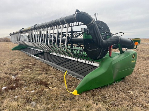 2018 John Deere 645FD Header Combine