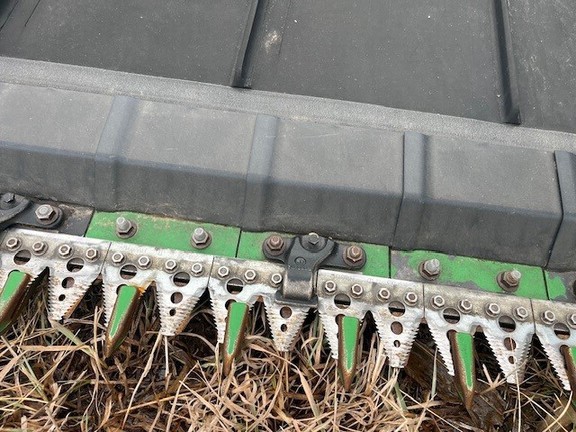 2018 John Deere 645FD Header Combine