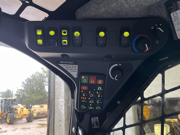 2024 John Deere 331G Compact Track Loader