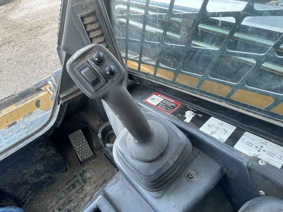 2012 John Deere 328D Skid Steer Loader