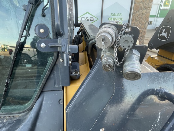 2012 John Deere 328D Skid Steer Loader