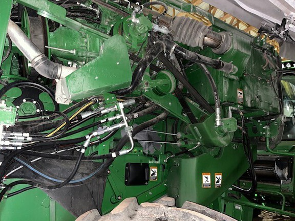 2023 John Deere S780 Combine