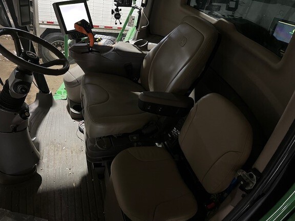2023 John Deere S780 Combine