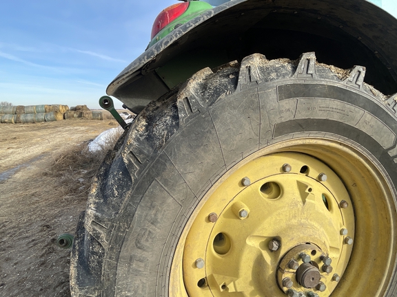 2010 John Deere 7330 Tractor