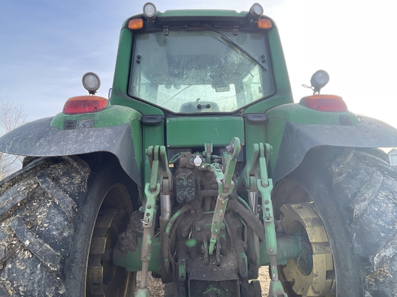 2010 John Deere 7330 Tractor