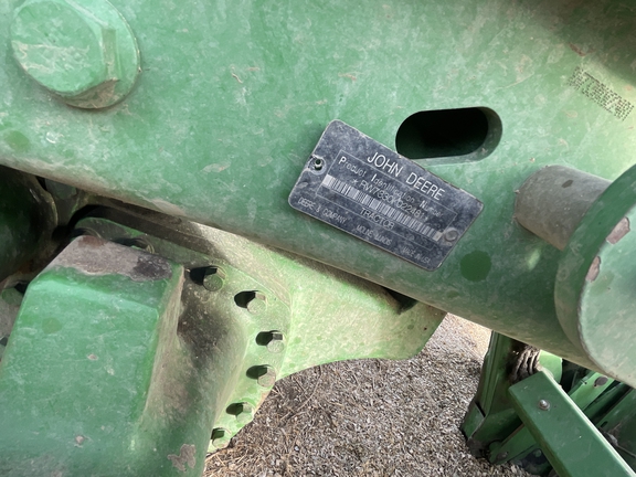 2010 John Deere 7330 Tractor