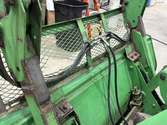 2010 John Deere 7330 Tractor