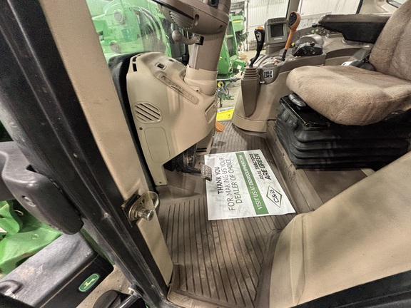 2010 John Deere 7330 Tractor