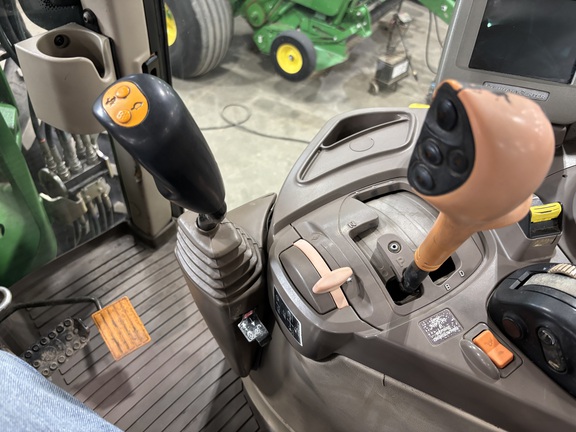 2010 John Deere 7330 Tractor