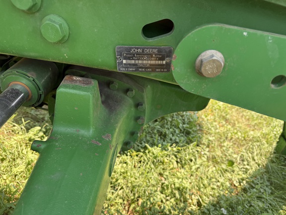 2010 John Deere 7330 Tractor