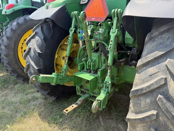 2010 John Deere 7330 Tractor