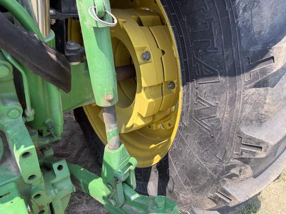 2010 John Deere 7330 Tractor