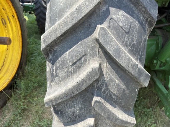 2010 John Deere 7330 Tractor