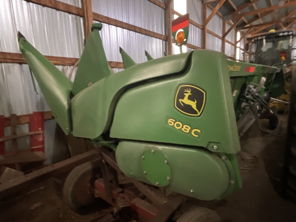 2014 John Deere 608C Header Corn Head