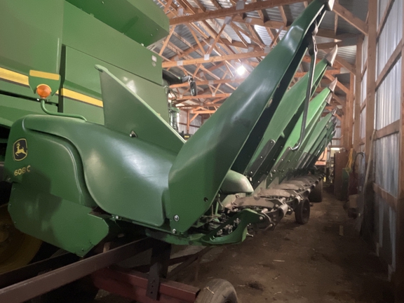 2014 John Deere 608C Header Corn Head