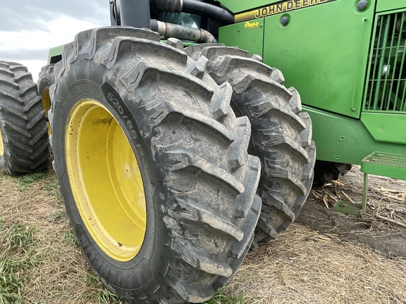 1994 John Deere 8770 Tractor 4WD
