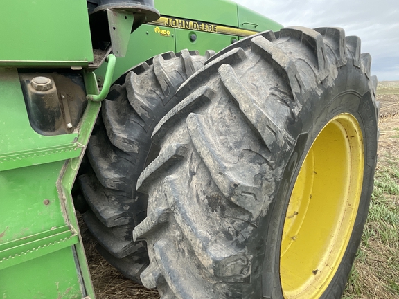 1994 John Deere 8770 Tractor 4WD